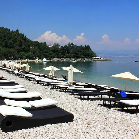 Appartement With Parking Space Medveja, Opatija - 7721 Medveja