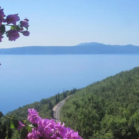 With A Parking Space Medveja, Opatija - 7721 Appartement *