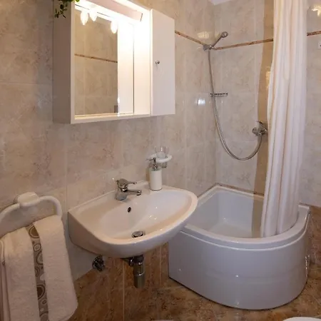 With Parking Space Medveja, Opatija - 7721 Appartement *