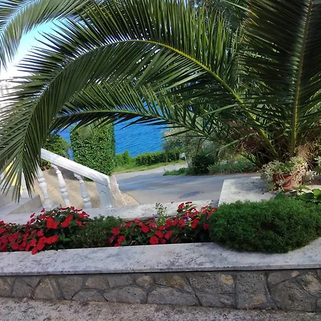 Apartment With Parking Space Medveja, Opatija - 7721 Medveja